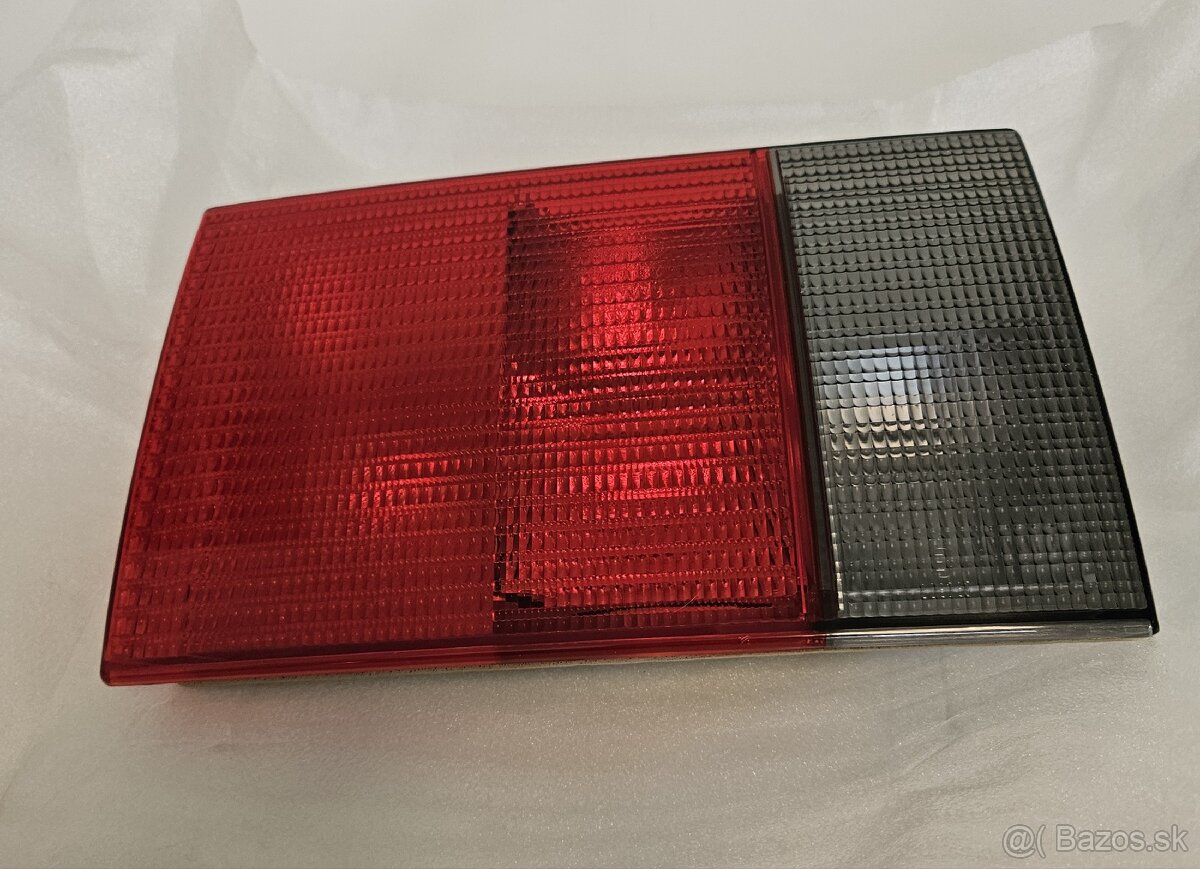 Zadné svetlo Audi 100 C4 - 4