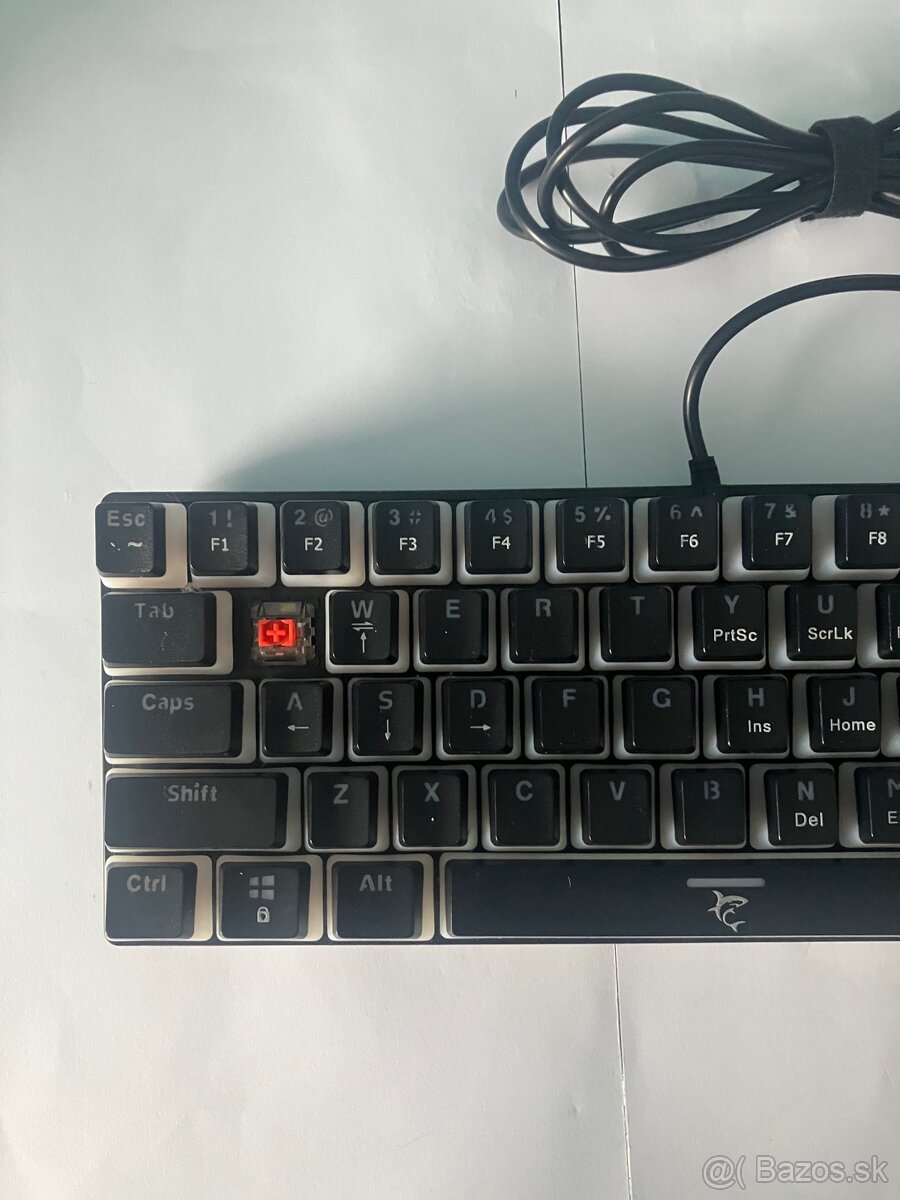 White Shark Ashiko GK-2202 Red Switch - 4