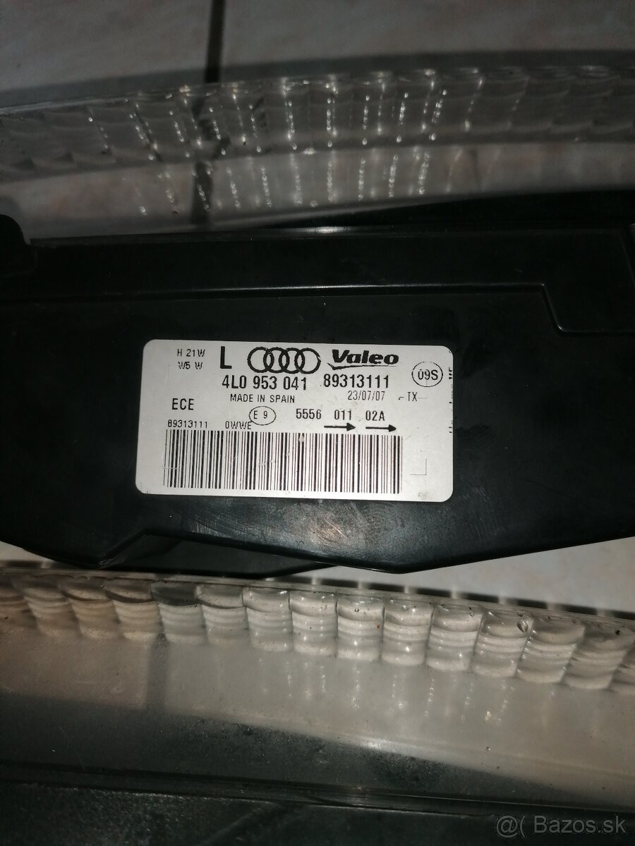 Audi q7 2007 svetla. - 4