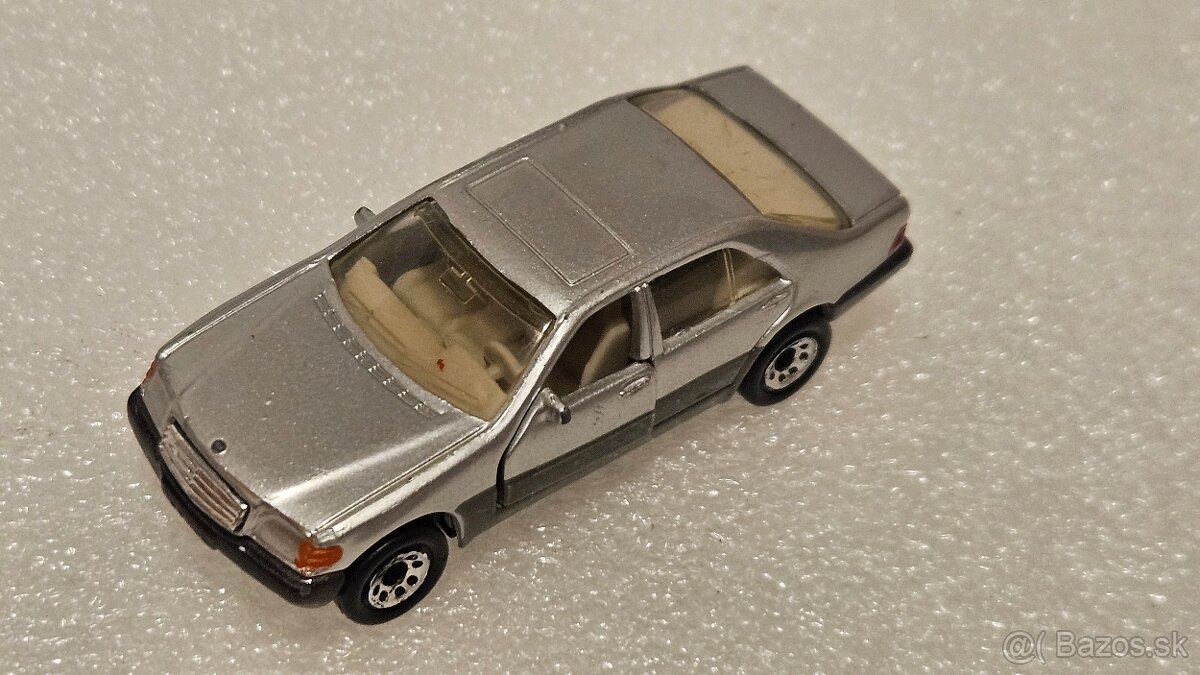 Matchbox Mercedes Benz 600SEL - 4