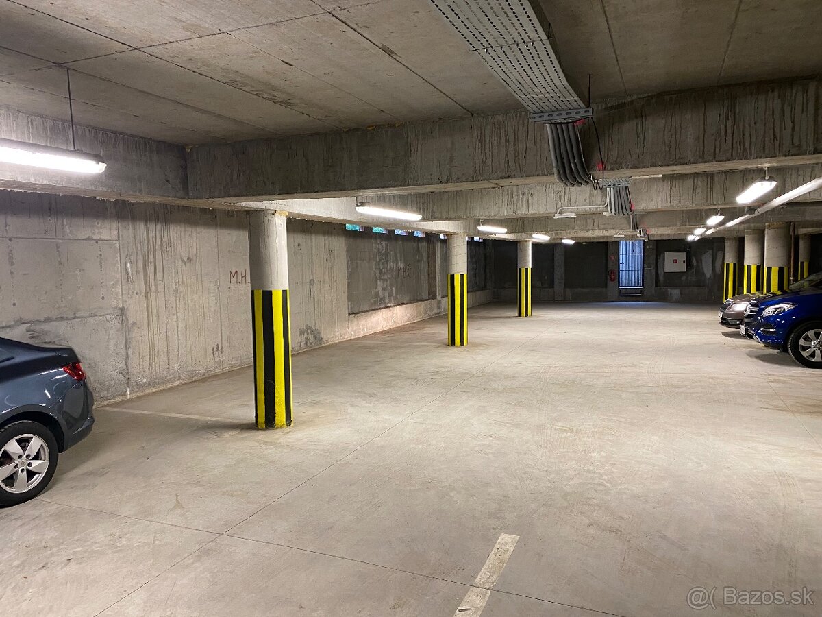 🅿️Prenájom parkovacieho miesta 🅿️ - 4