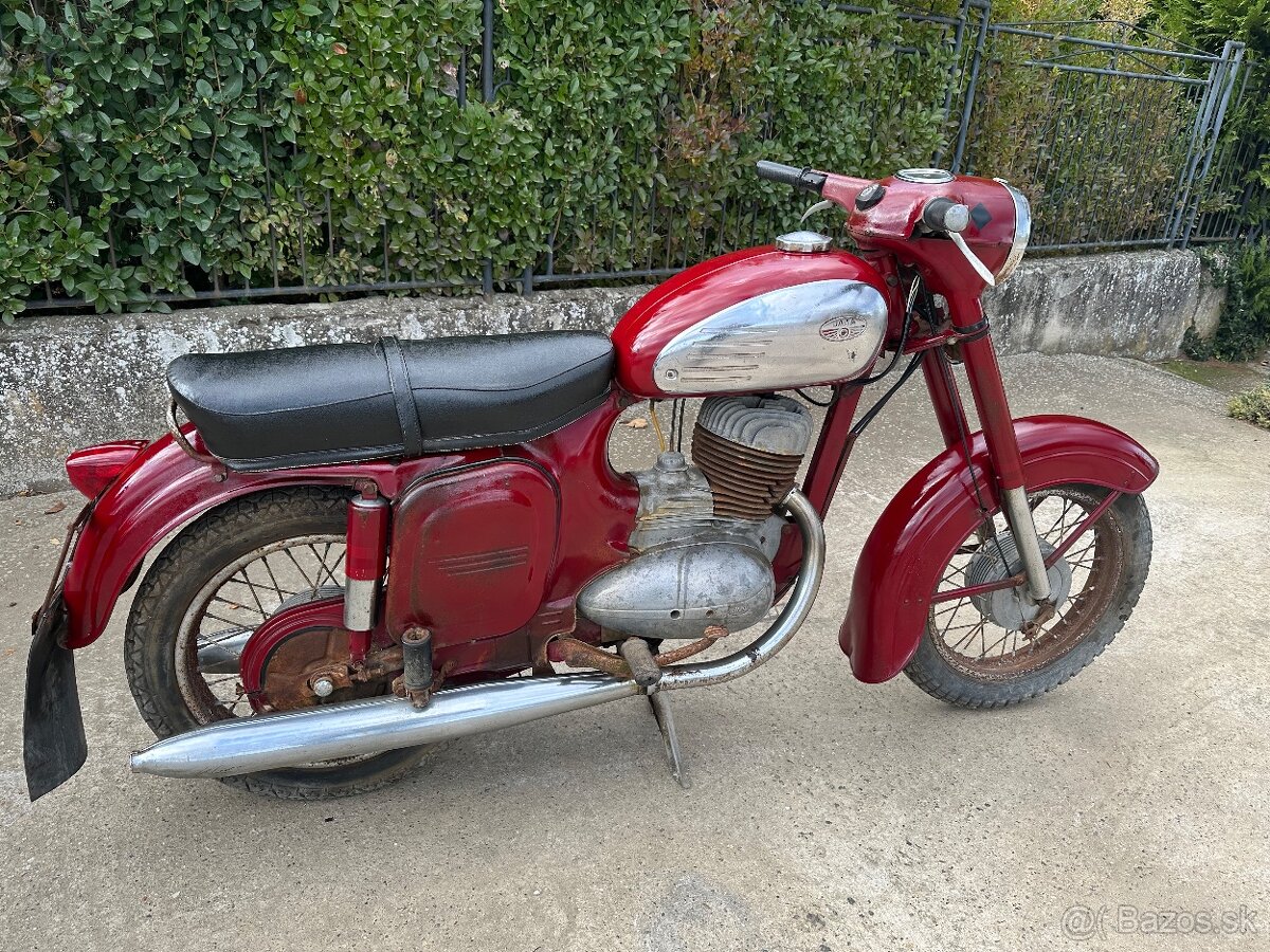 JAWA 250 / 559 - 4