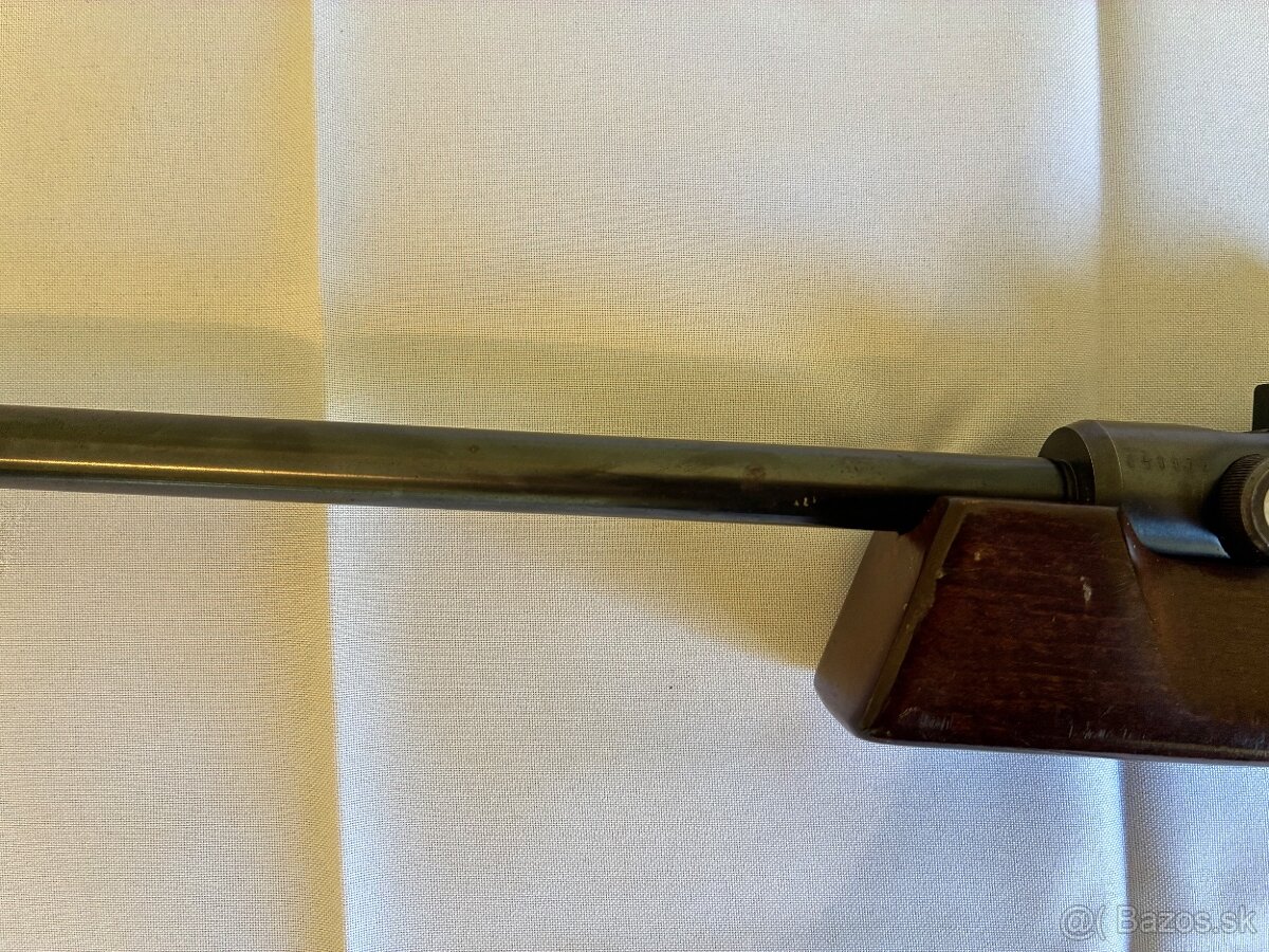 VZDUCHOVKA SIG, HAMMERLI MODEL 401 - 4