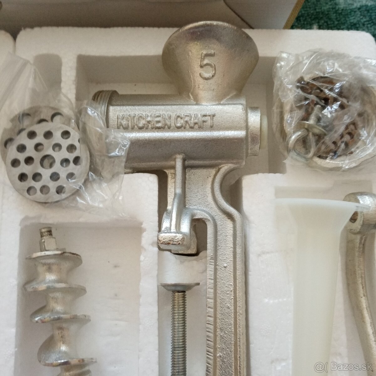 mlynček na mäso KitchenCraft č.5 - 4