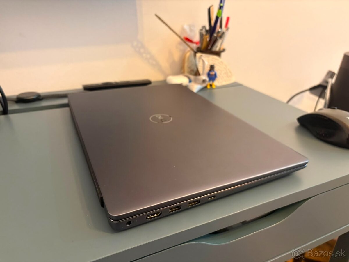 DELL Vostro 15-7590 Notebook - 4