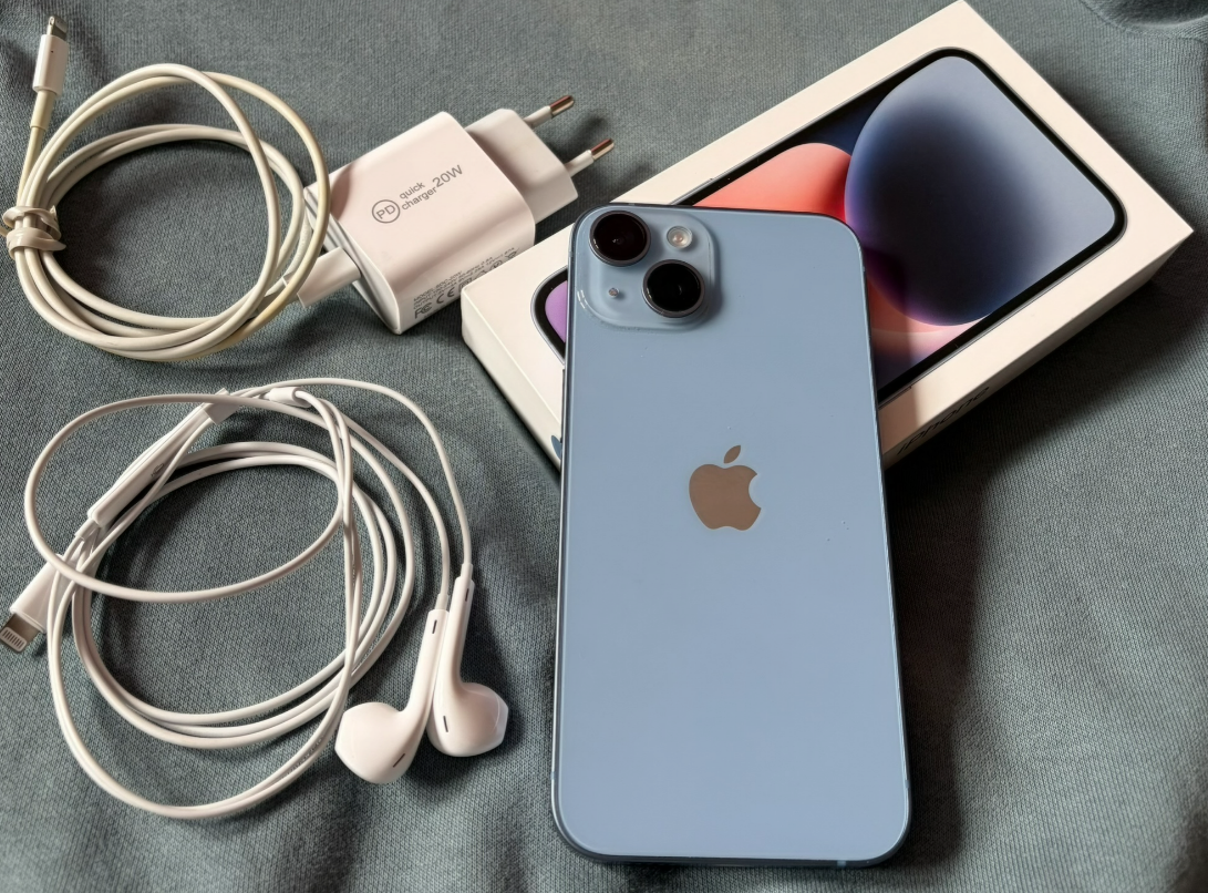 iPhone 14 Blue 256GB - 4