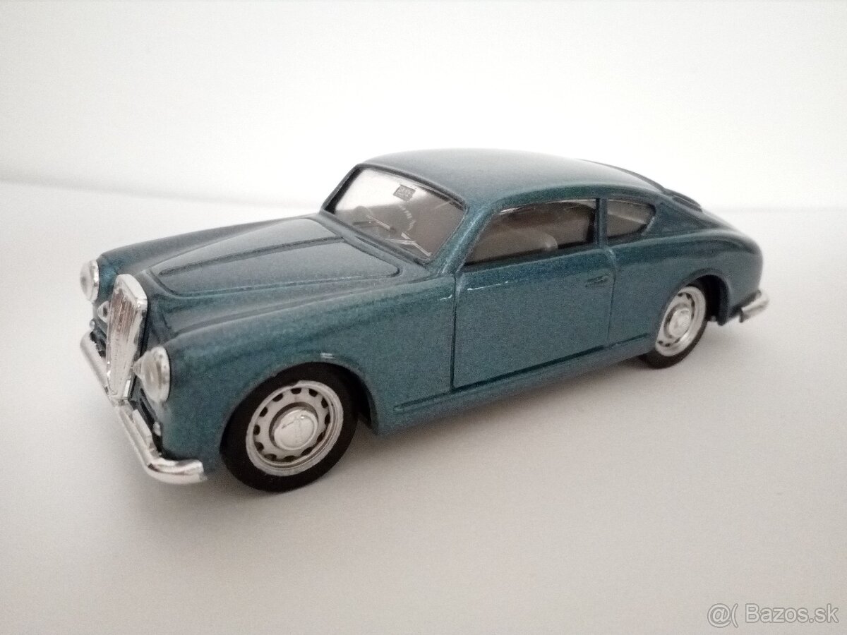 Predám modely aut 1:43. - 4