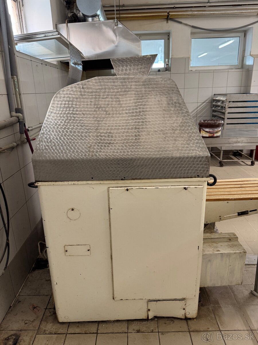 DĚLIČKA TĚSTA MULTIMAT DT6 - 4