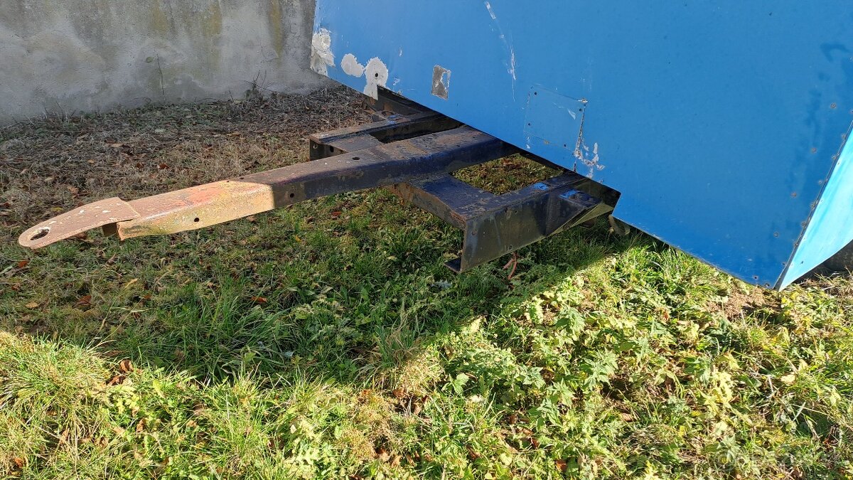 Vcely maringotka vcelin buda domček - 4