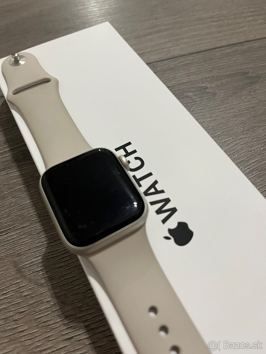 Apple Watch SE 2023 - 4