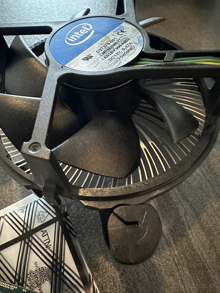 Procesor Intel Core i3-4130 (Socket 1150) + originál chladič - 4