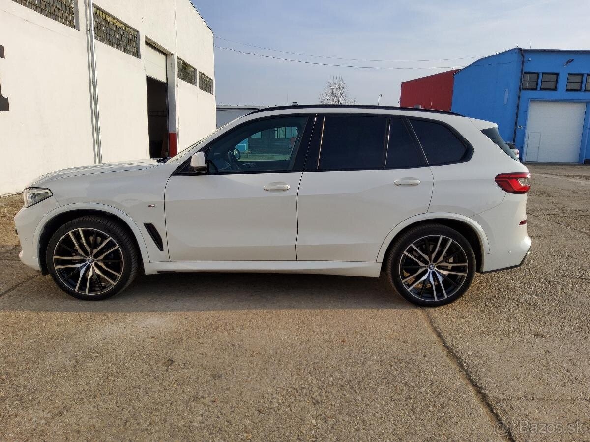 BMW X5 G05 xDrive30d M sport, Vzduchový podvozok, Laser - 4