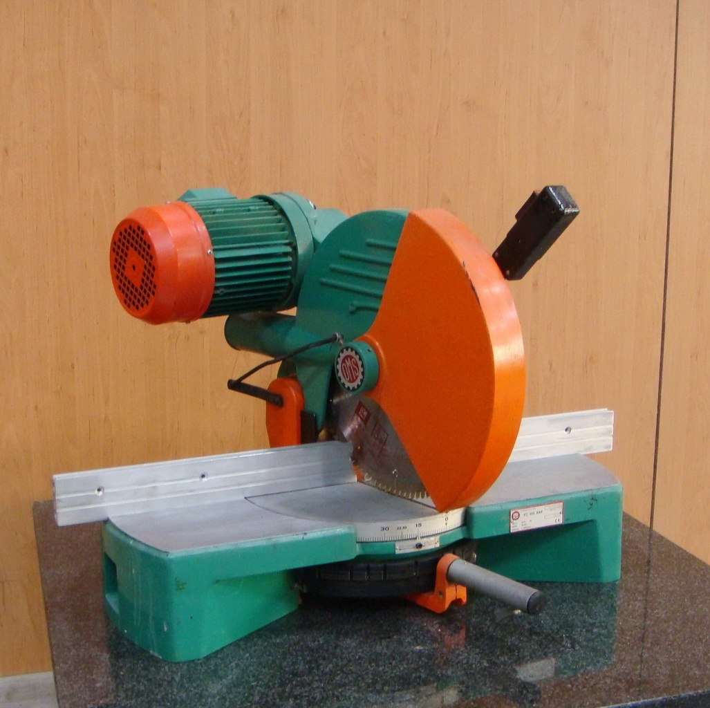 Kapovací pila OMS 350 - AKČNÍ SLEVA 10 % - 4