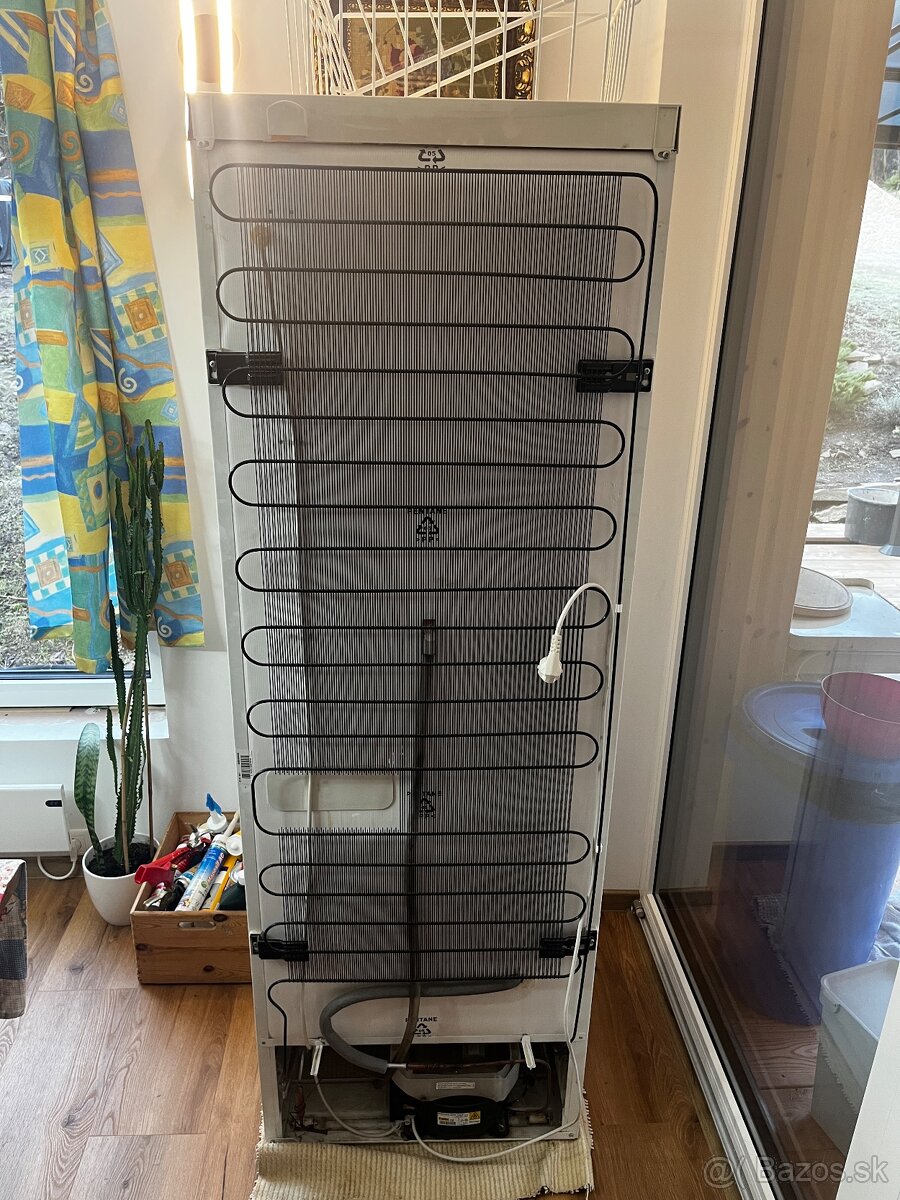 Chladnička Zanussi - 4