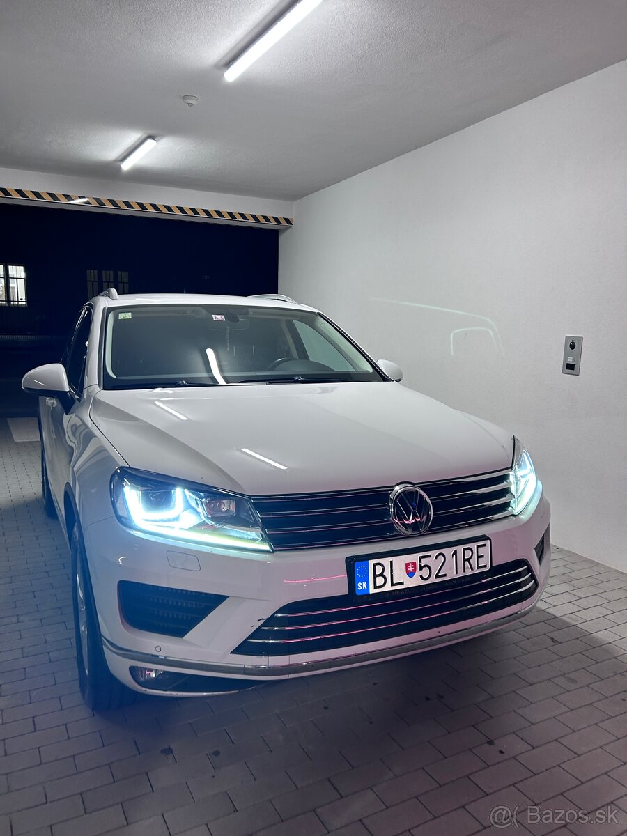 Volkswagen Touareg 3.0 TDI V6/TOP STAV - 4