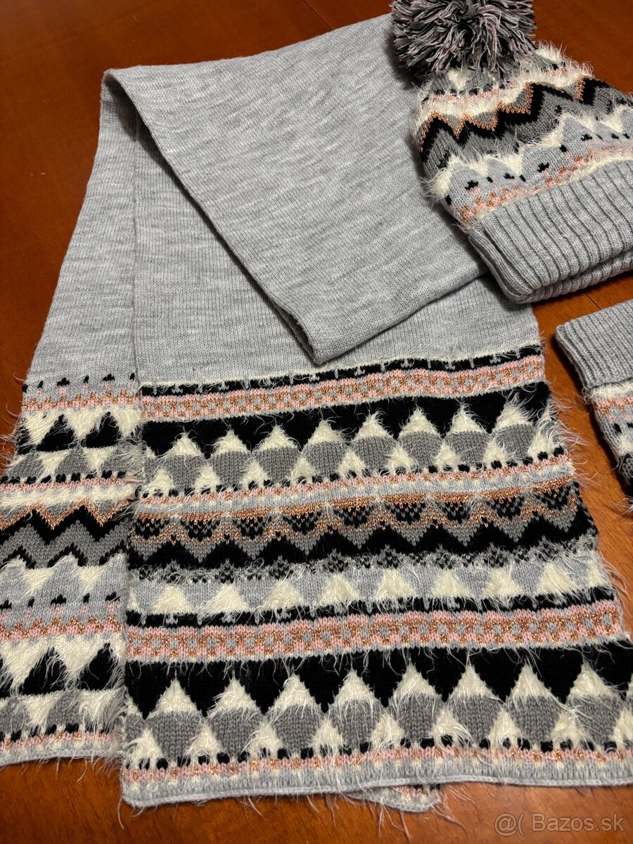 Čiapka, rukavice, šál súprava - 4