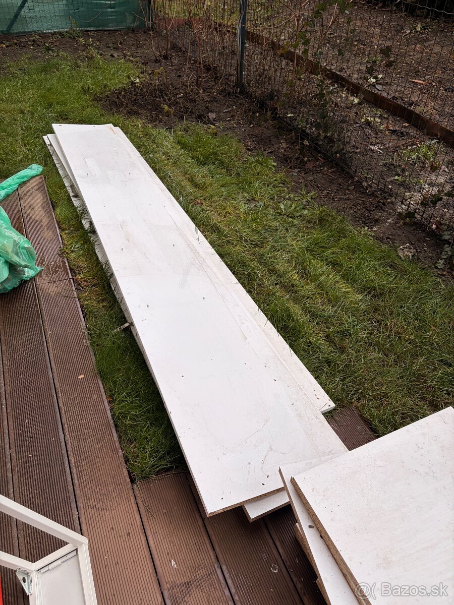 Poličky na stenu - 4