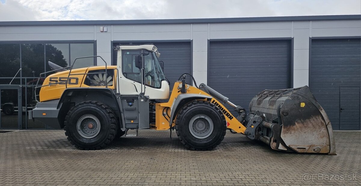LIEBHERR L 550 X Power - 4