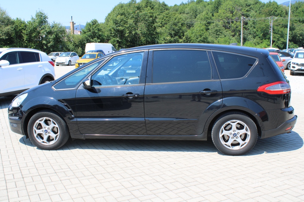 Ford S-MAX 2,0 TDCi 103 kW - 4