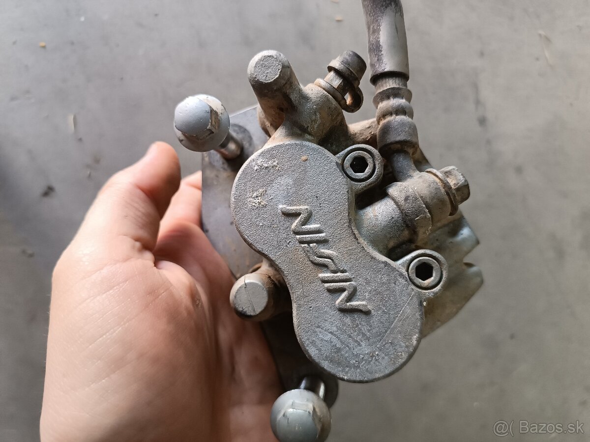 yamaha xt 600 predna brzda