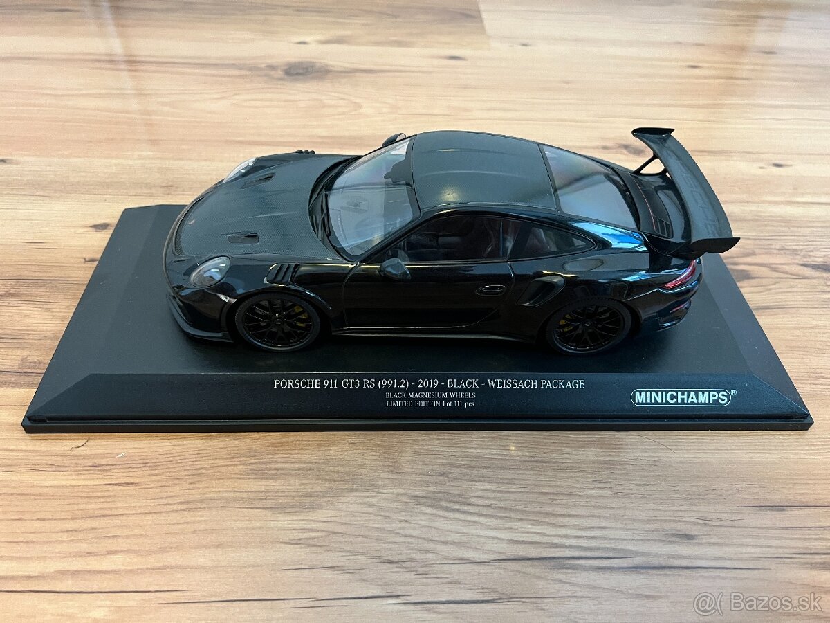 2x Minichamps Porsche 911 991 čierne 1/18 - 4
