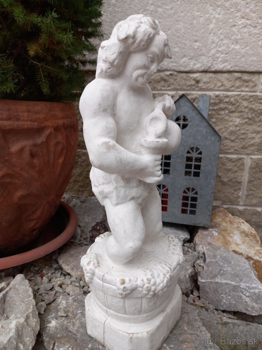 drevená soška Dionýza - 4