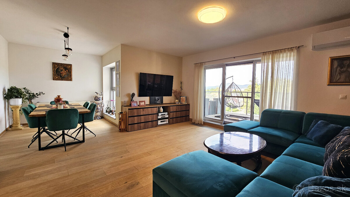 Váš domov s výhľadmi na mesto i hory: prémiový 4-izbov - 4