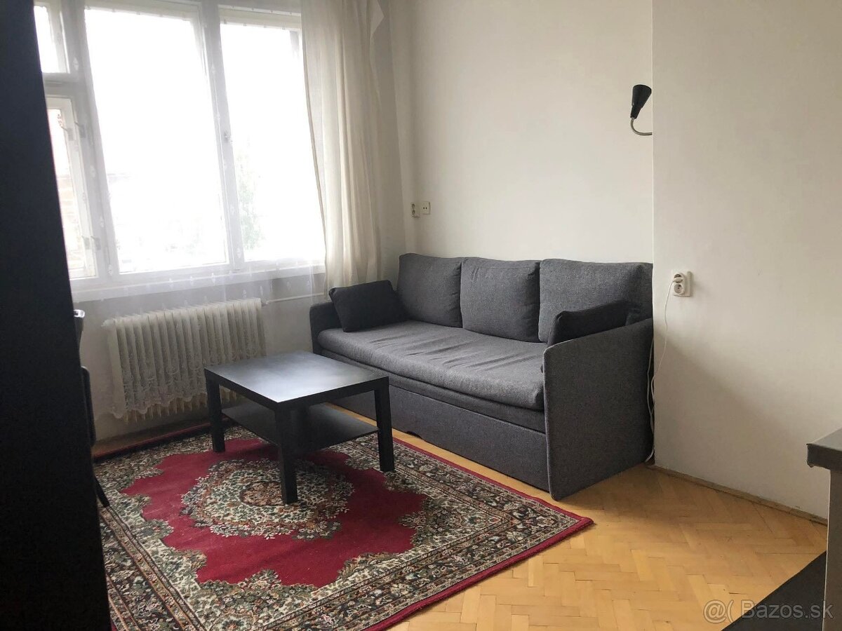 1 izbak Trnavské Mýto - 4