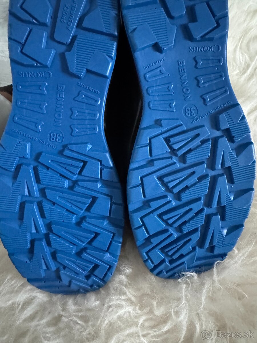 NOVÉ Bennon Spacer bezpecnosta obuv 38 NOVÉ - 4