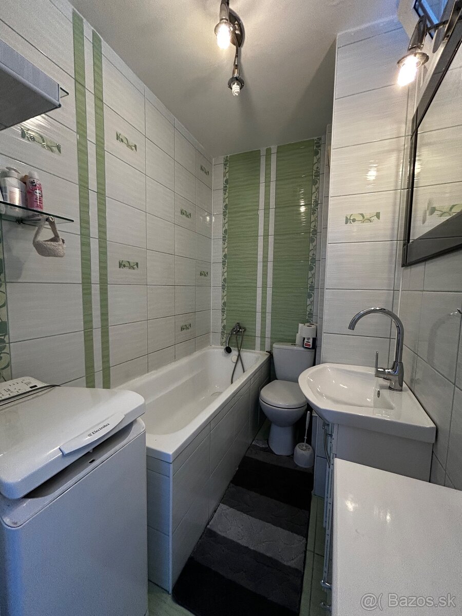 Ponúkam na prenájom byt - 4