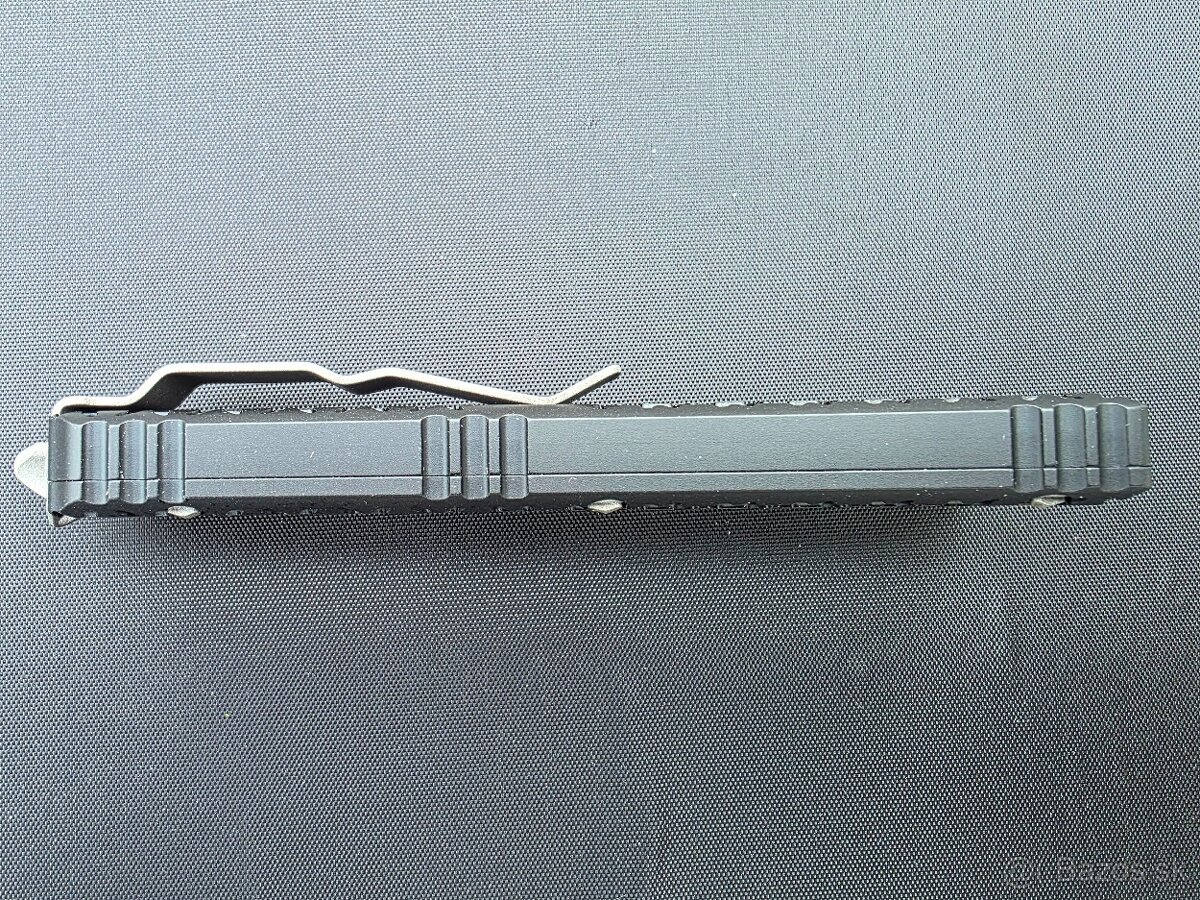 Microtech Ultratech Hellhound Tri Grip Gun Metal - 4