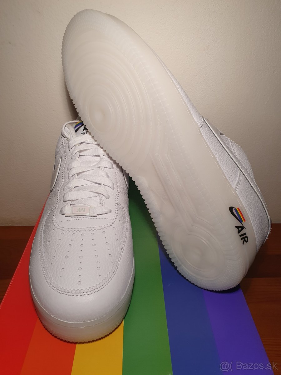 Nike Air Force 1 - 4