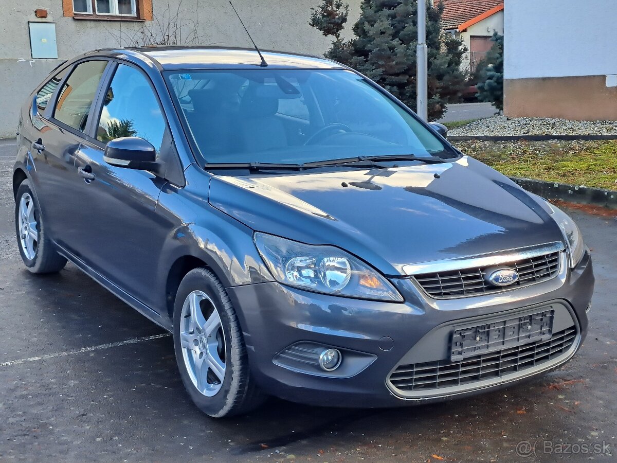 Ford Focus 1.8 16V duratec 92kw,r.v.2010 - 4