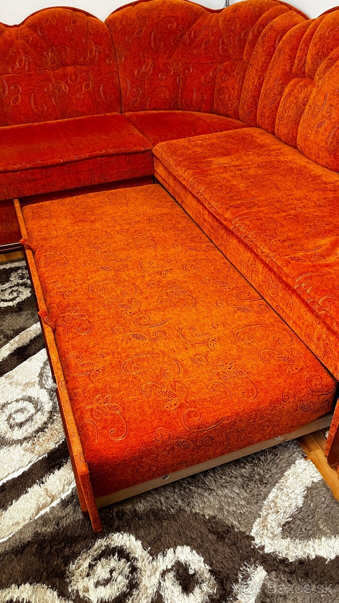 Gaučová súprava 180€ + stolík 30€ - 4