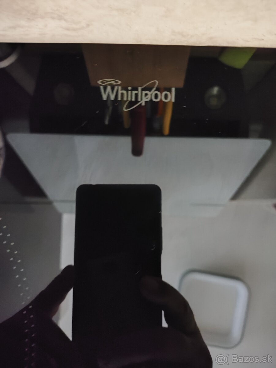 Predám indukcnu varnu dosku Whirpool - 4