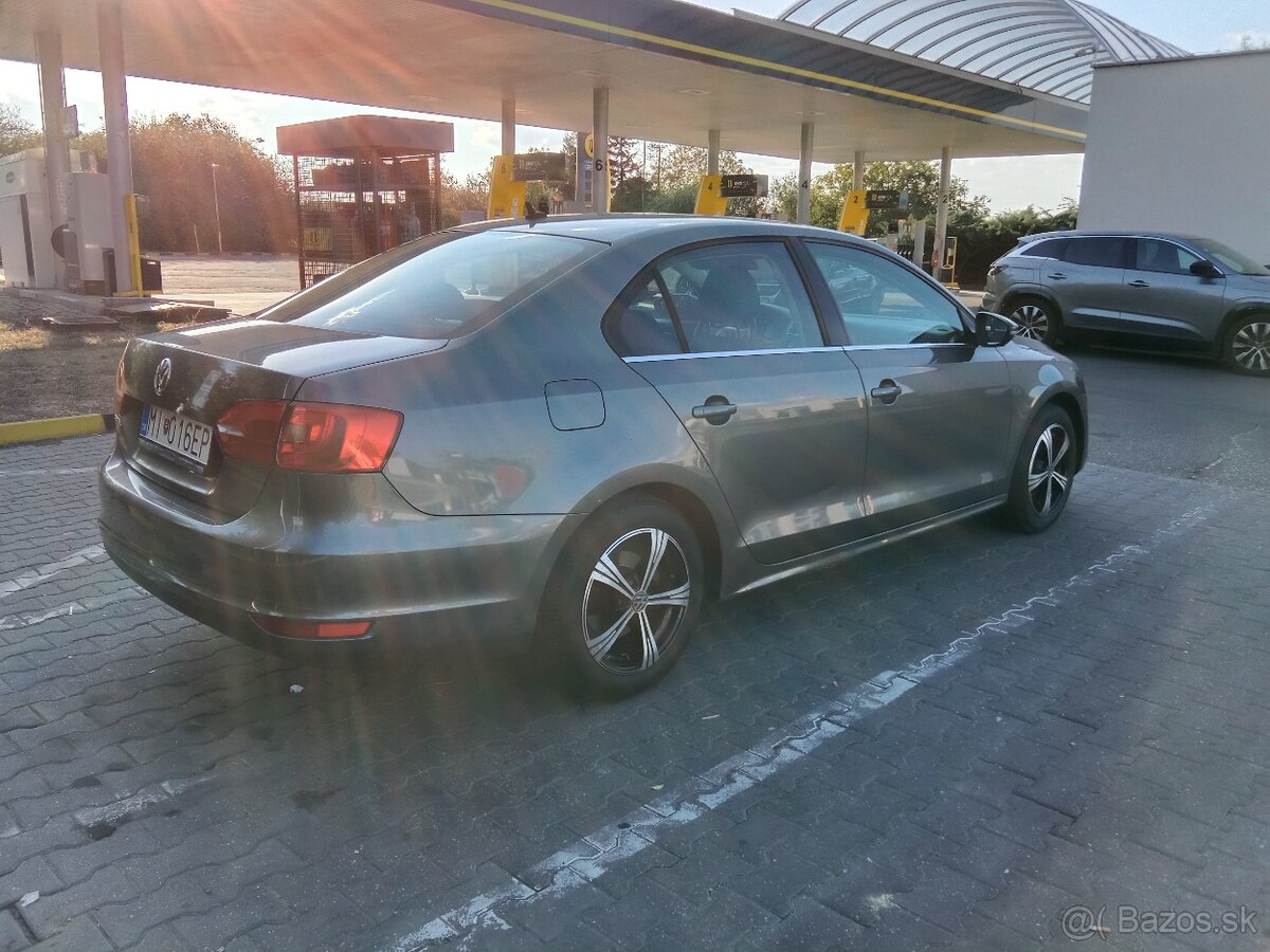Jetta 1.2tsi benzín - 4