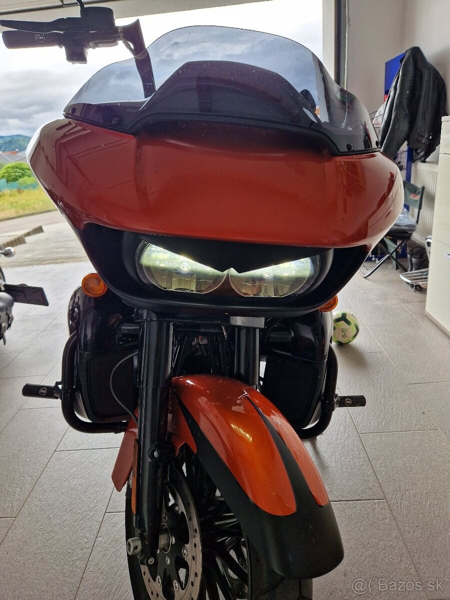 Harley-Davidson Road Glide SPECIAL - 4