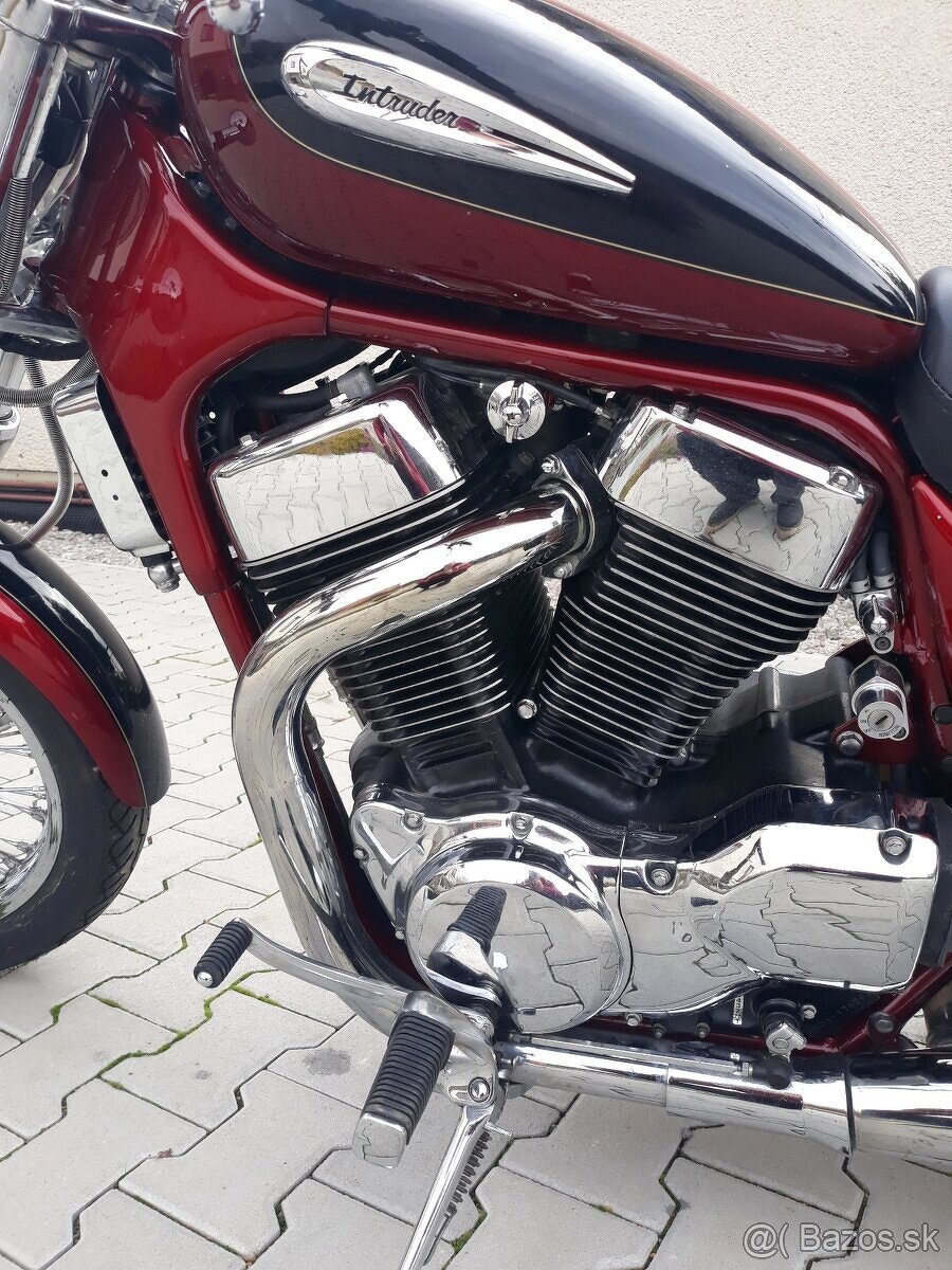 Suzuki VS 1400 Intruder (2000) - 4