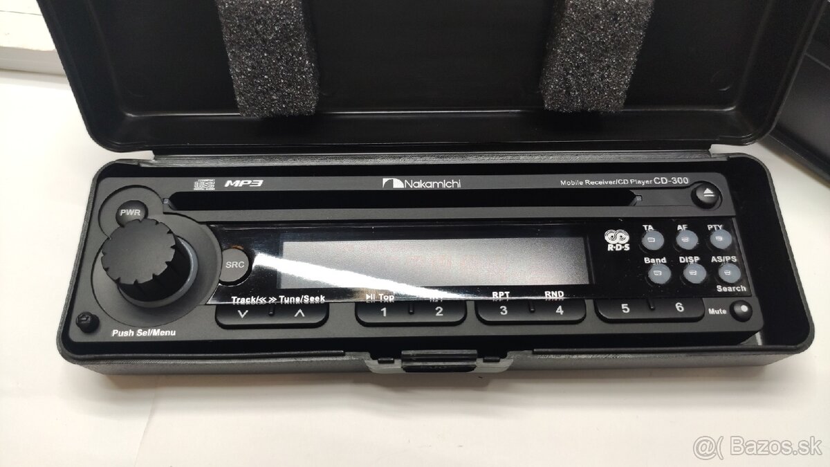Predám autorádio Nakamichi CD300 - 4