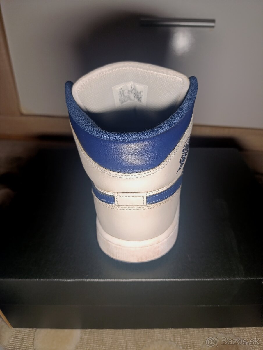 Nike Air Jordan 1 Mid - 4