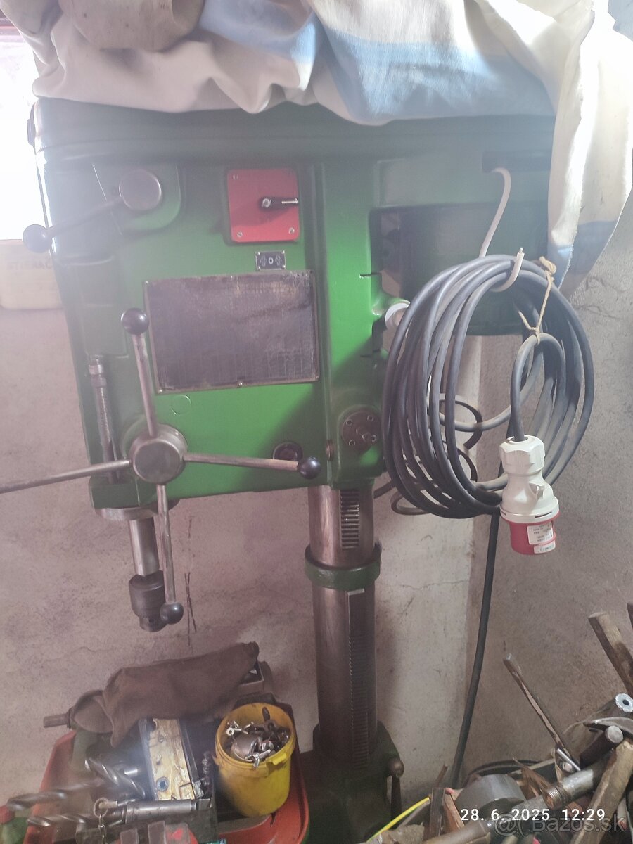 Stlpová vŕtačka - 4