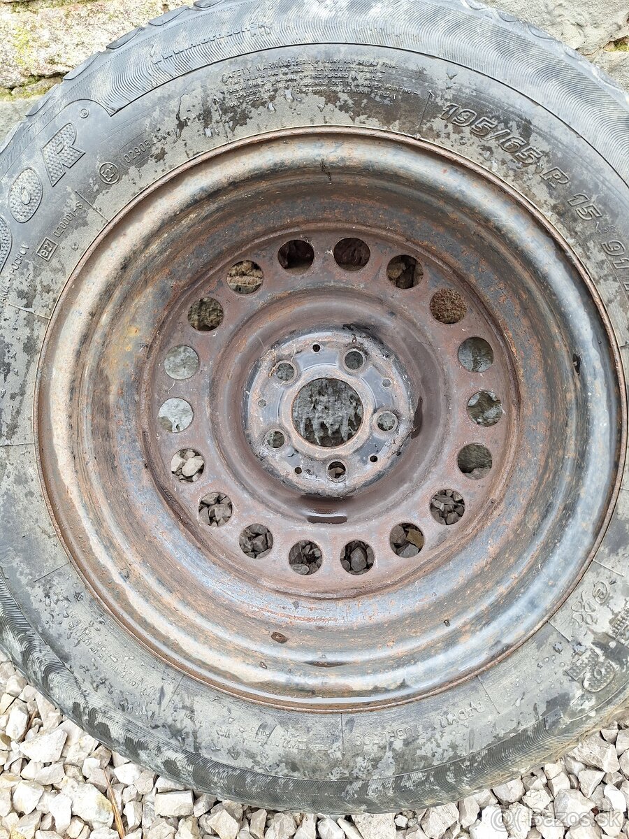 Predám disky na Mercedes w201 190d - 4