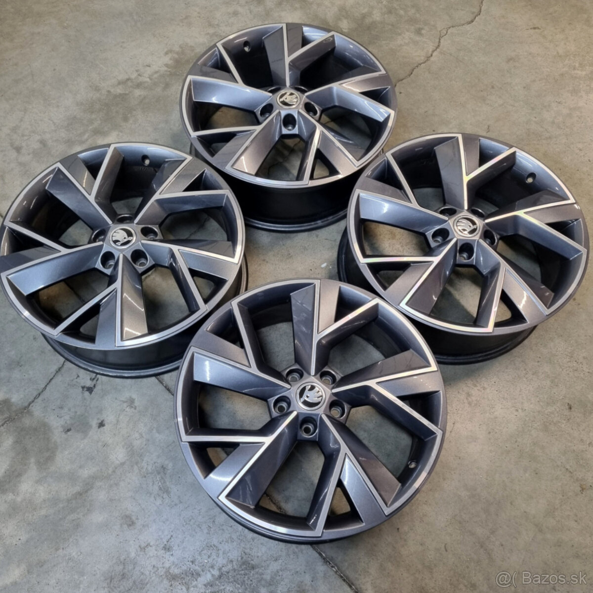 Hliníkové disky 5x112 R19 7J ET43 - 4