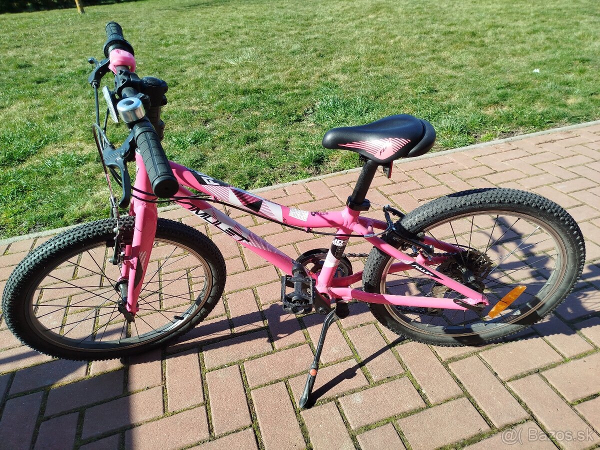 Dievčenský bicykel - 4