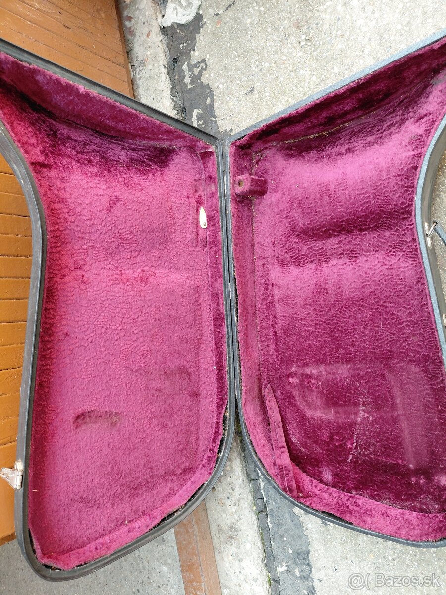 TVRDY KUFOR NA BARYTON - 4