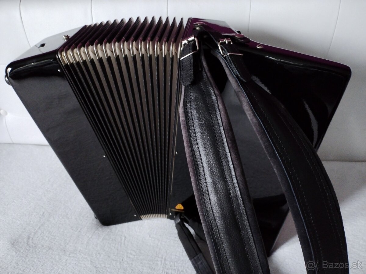 Predam akordeon Weltmeister Serino 80bas. - 4