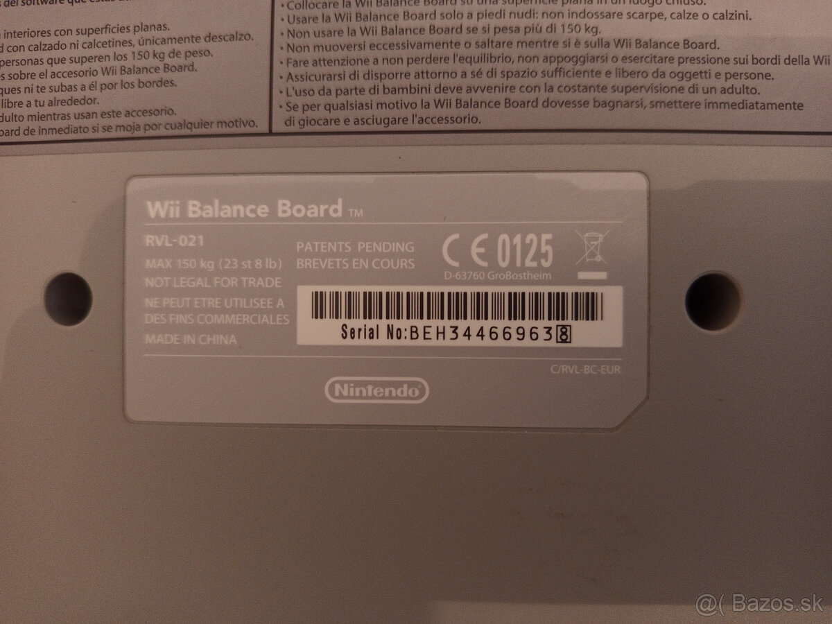 Nintendo Wii - komplet ovládač + WiFit Board + HRY - 4