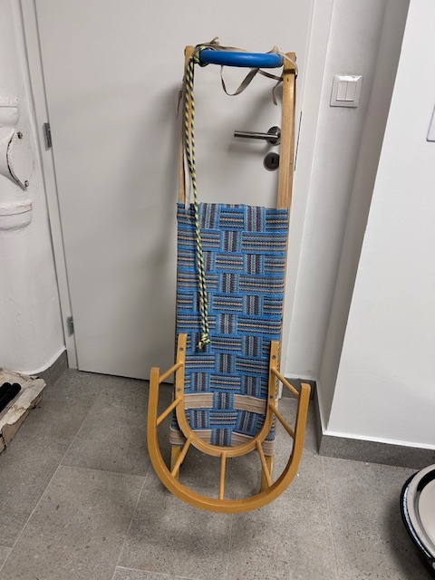 sánky drevene s operadlom - 4