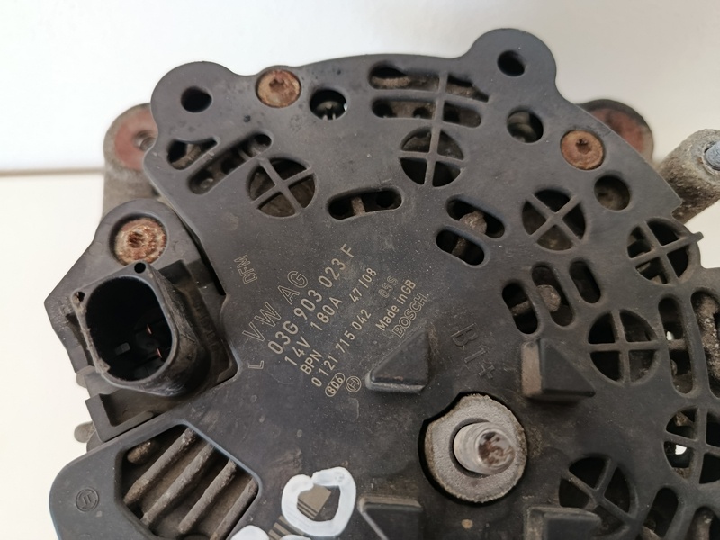 alternator skoda superb 3.6 v6 03g903023f 130€ - 4
