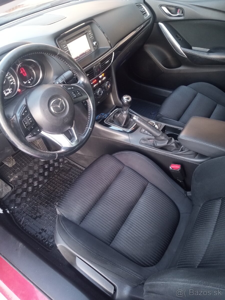 Mazda 6 benzín - 4
